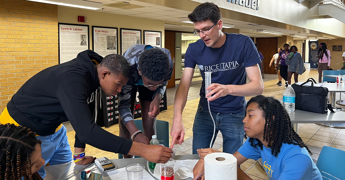 Tapia CO2 stem camp at Rice